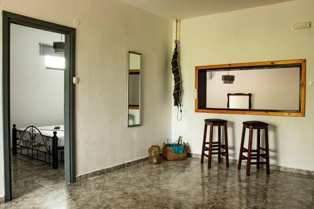 Pelekanos Beachfront Apartment Episkopi-Chania Extérieur photo